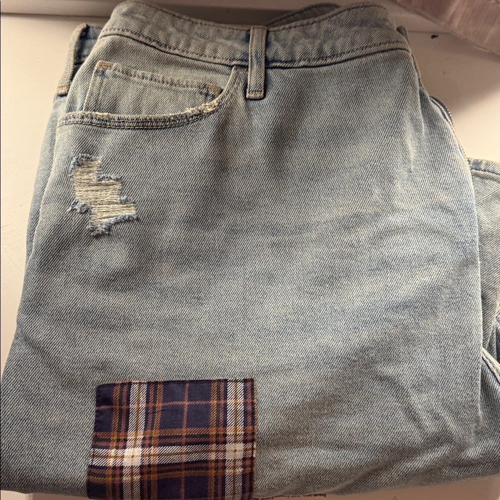 Hollister Light Blue High-Rise Jeans